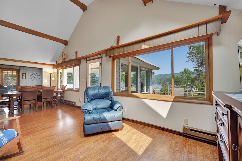 Private Dock & Lake Views: Home on Lime Lake