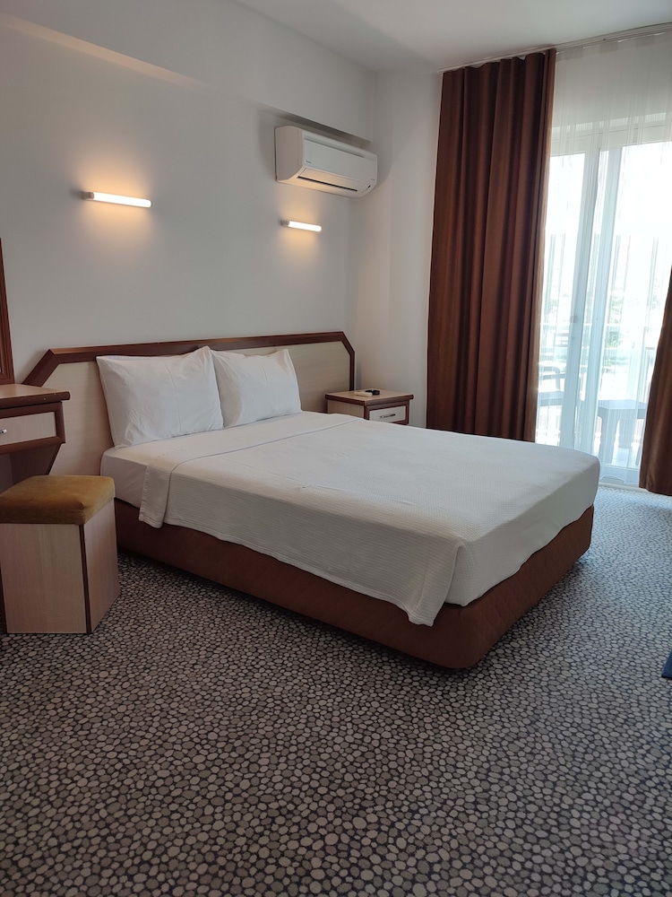 Çesme Sirin Villa Otel - Image 35