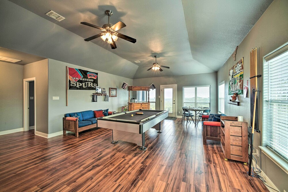 Sprawling Mico Retreat w/ Panoramic Views! view 5