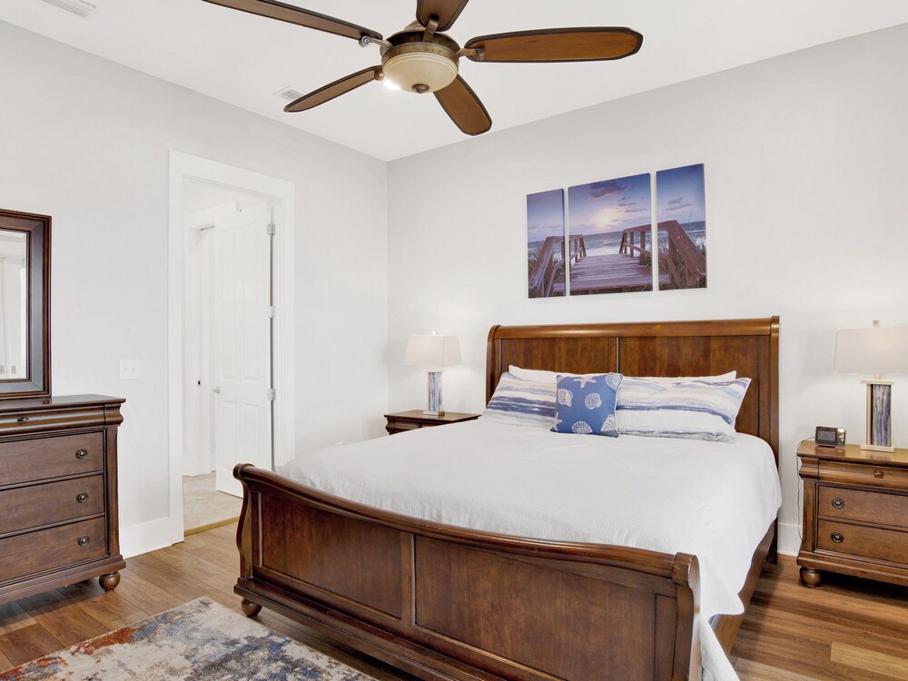 Bay Dream Believer by Southern Vacation Rentals