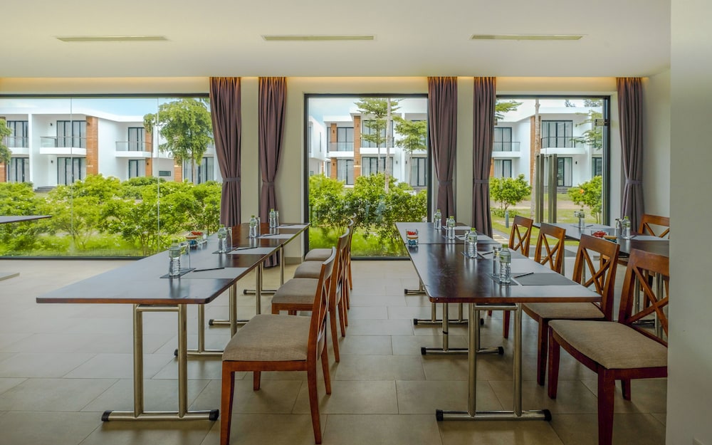 Saint Simeon Resort & Spa