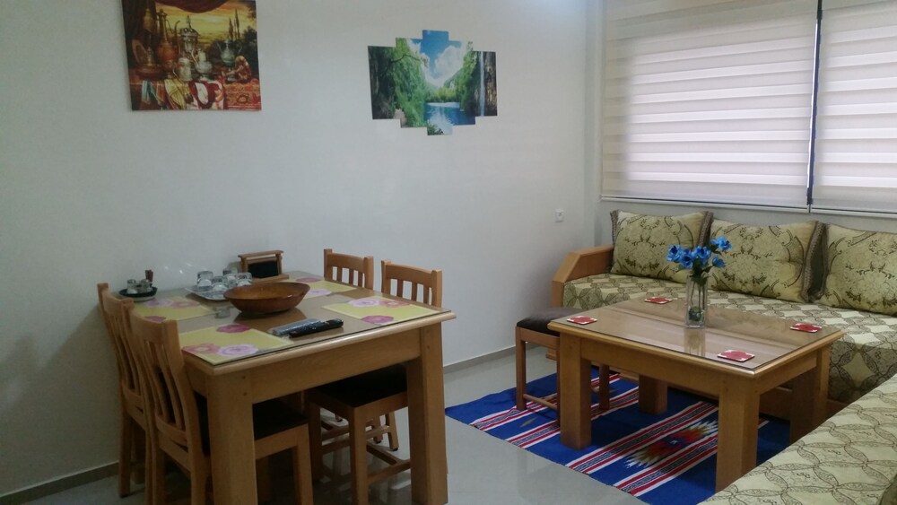 Golden Ashraf Apartment