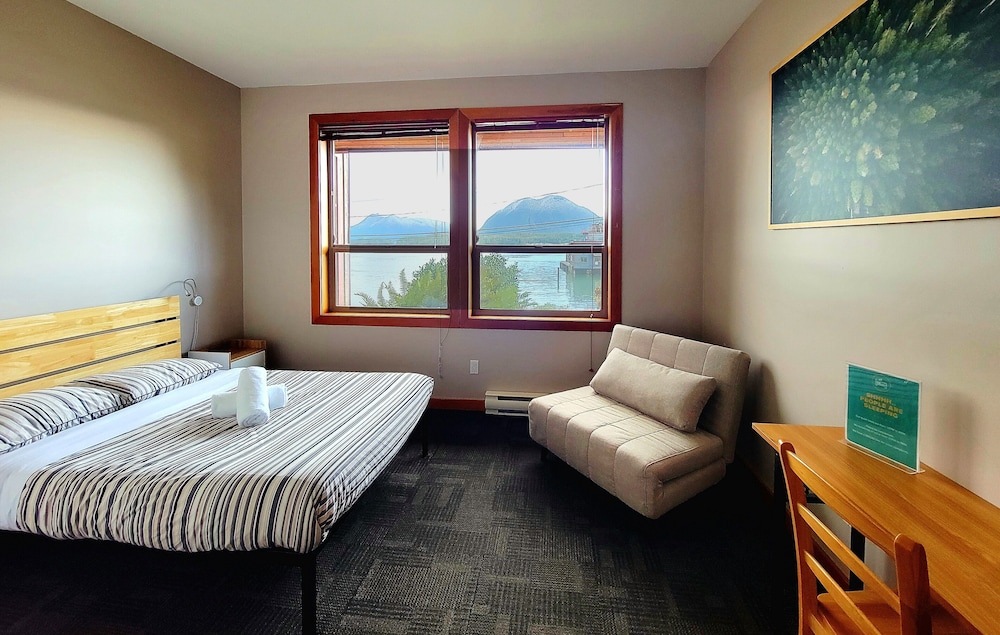 Tofino Vacations - Whalers Guesthouse - Property Image 17