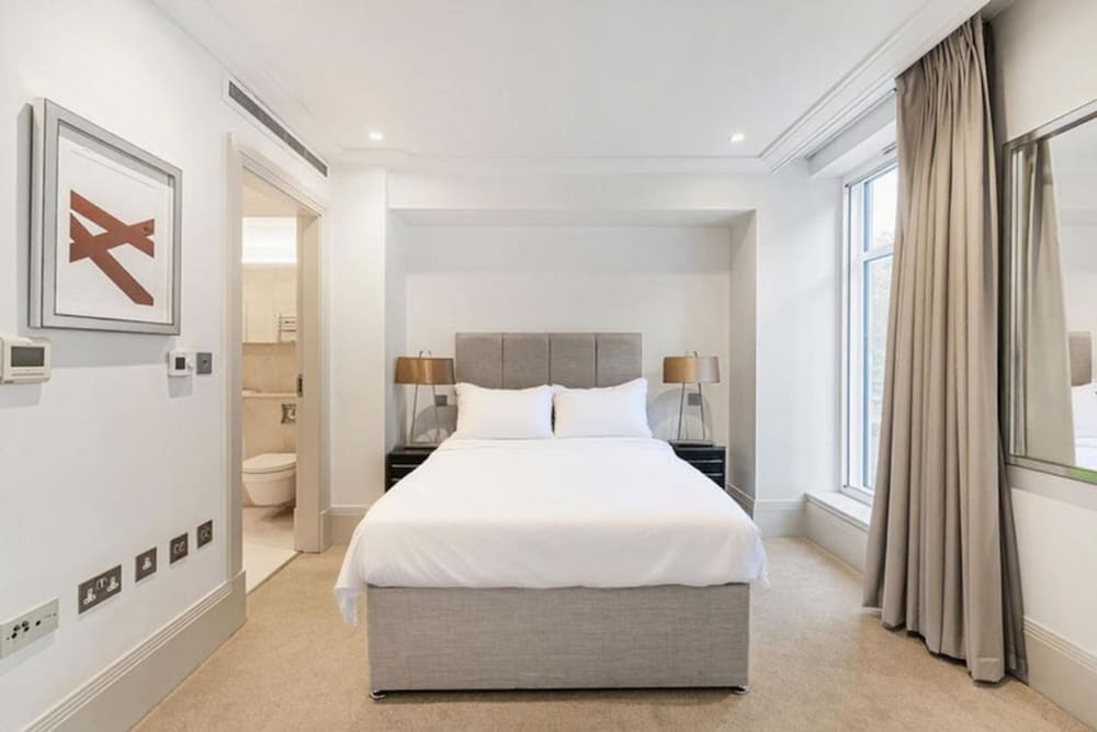 Luxury Park Lane Apartment - Opposite Hyde Park