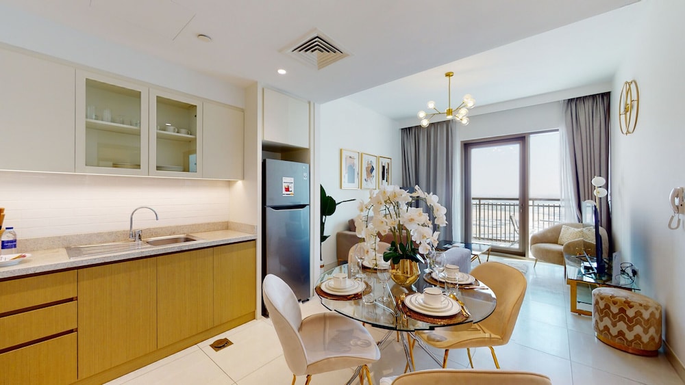 Primestay - Creekside Residences - Creek