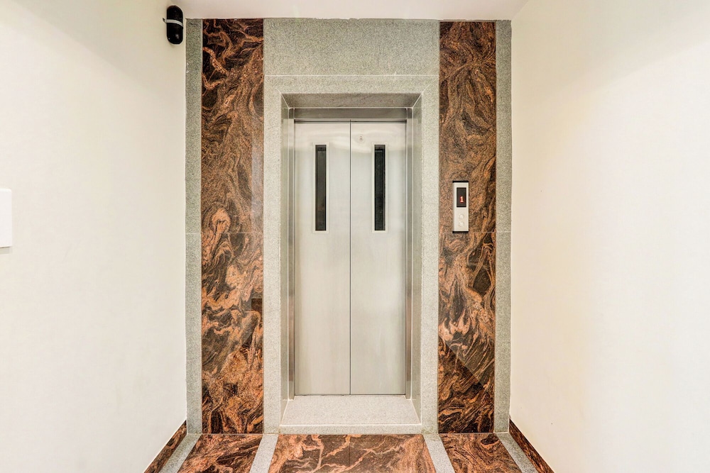 Fabhotel Vishnu Grand