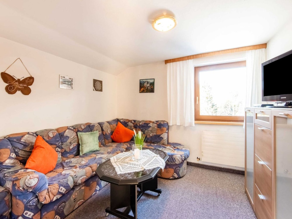 Chalet in Hainzenberg Near Ski Slopes
