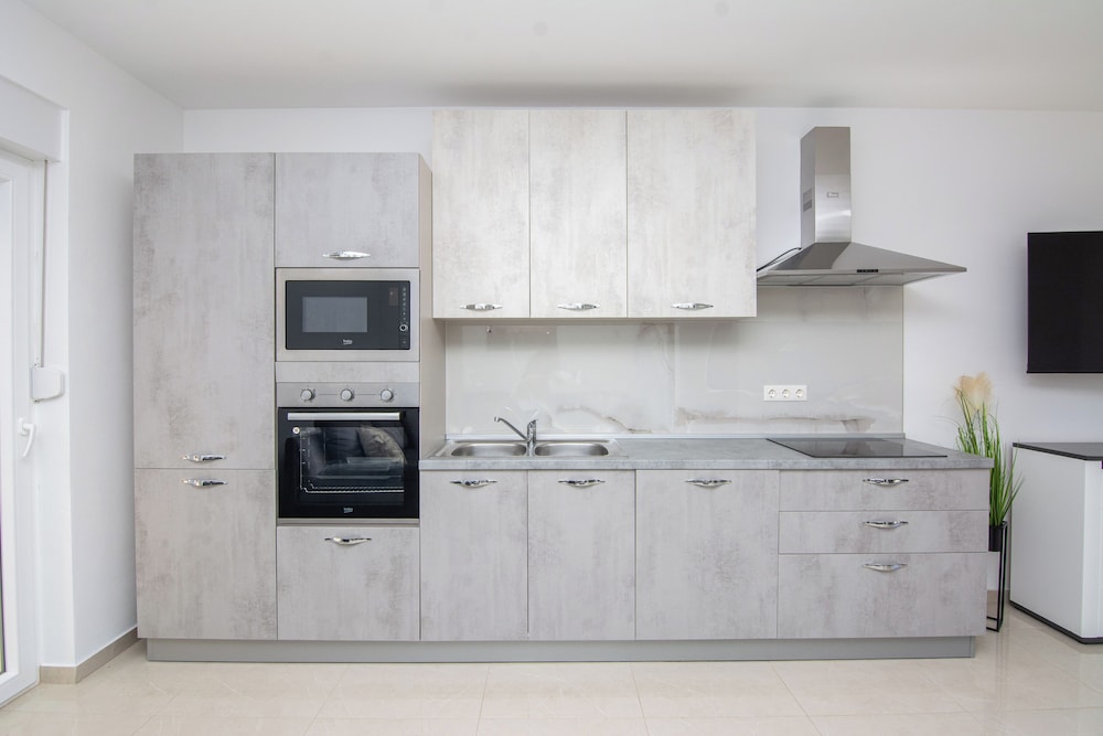 Apartments Grabovickic