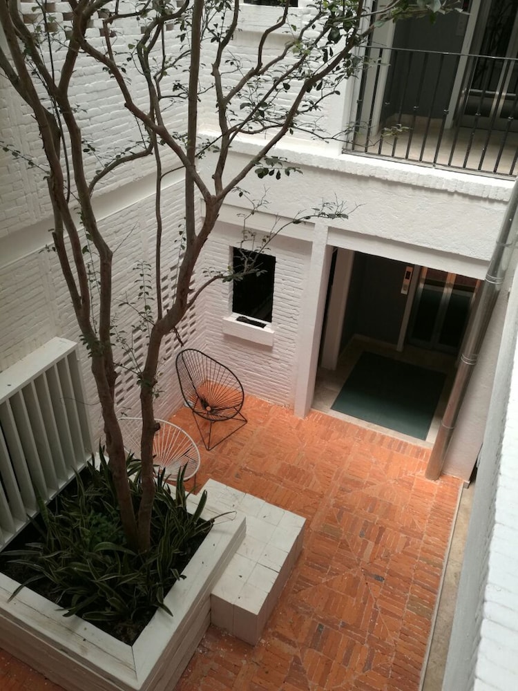 MyPlace Donceles