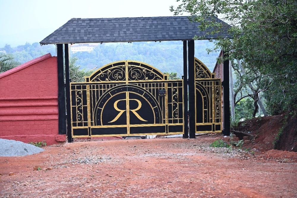 Revellers Resort Gokarna