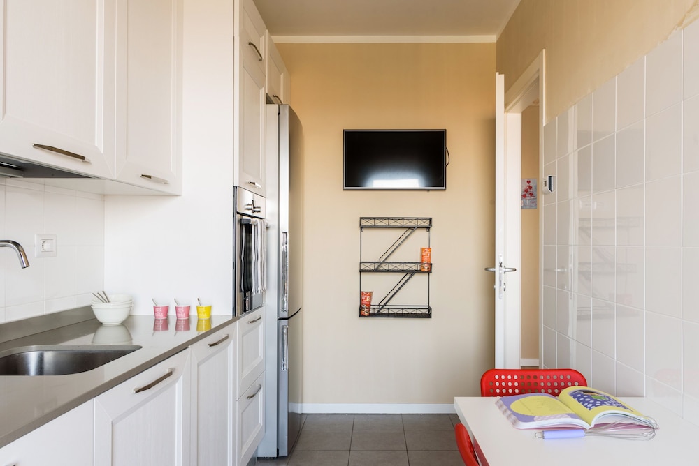 Home at Hotel - Sarca