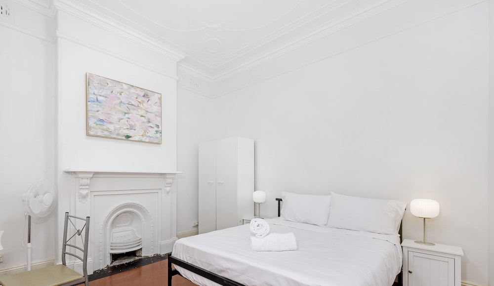 Kozyguru | Ashfield | Cozy 4 Bedroom House