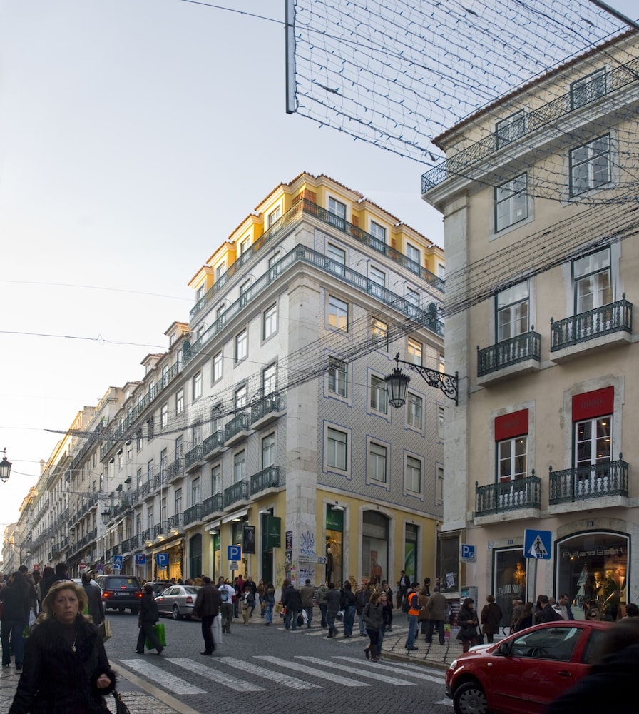 Chiado Apartments