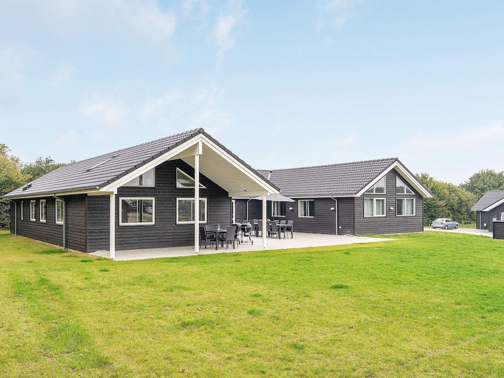 Luxury Beach House for 20 - By Traum Ferienwohnungen
