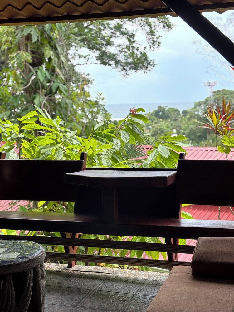 Svastha Yoga & Ayurveda Cafe