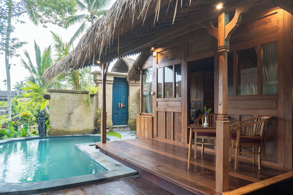Lawani Resort