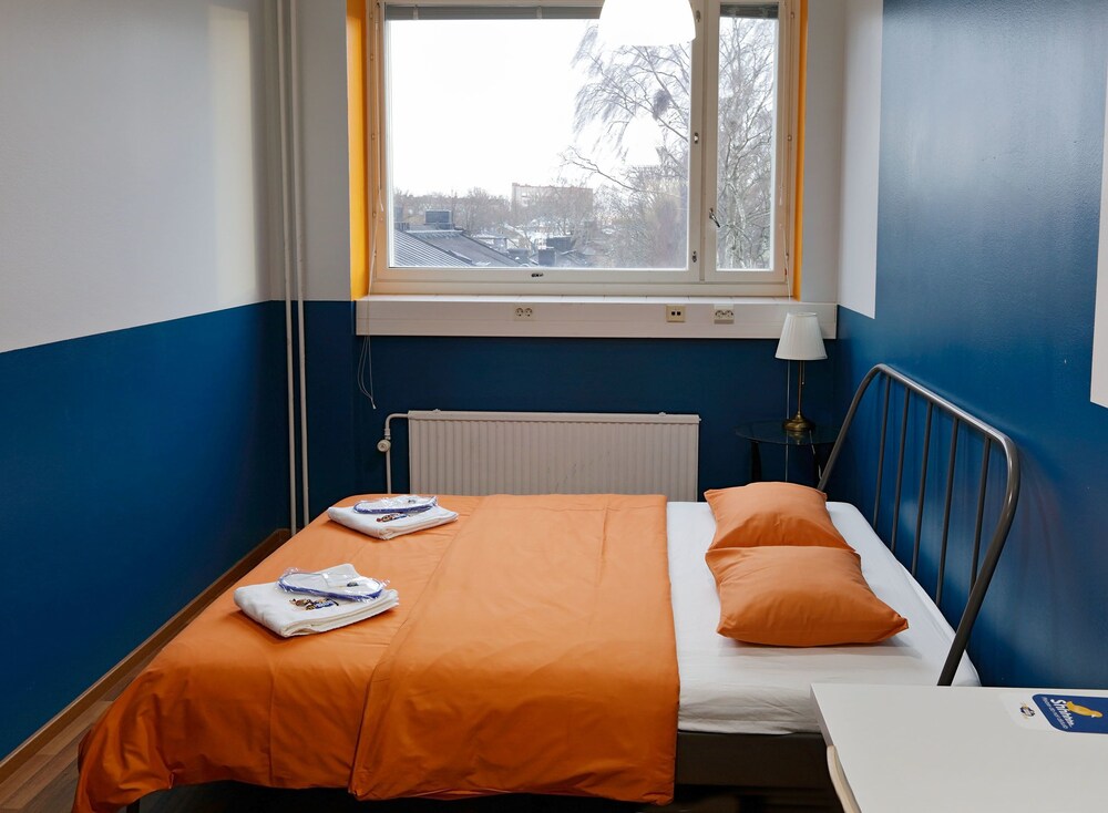 CheapSleep Helsinki - Hostel