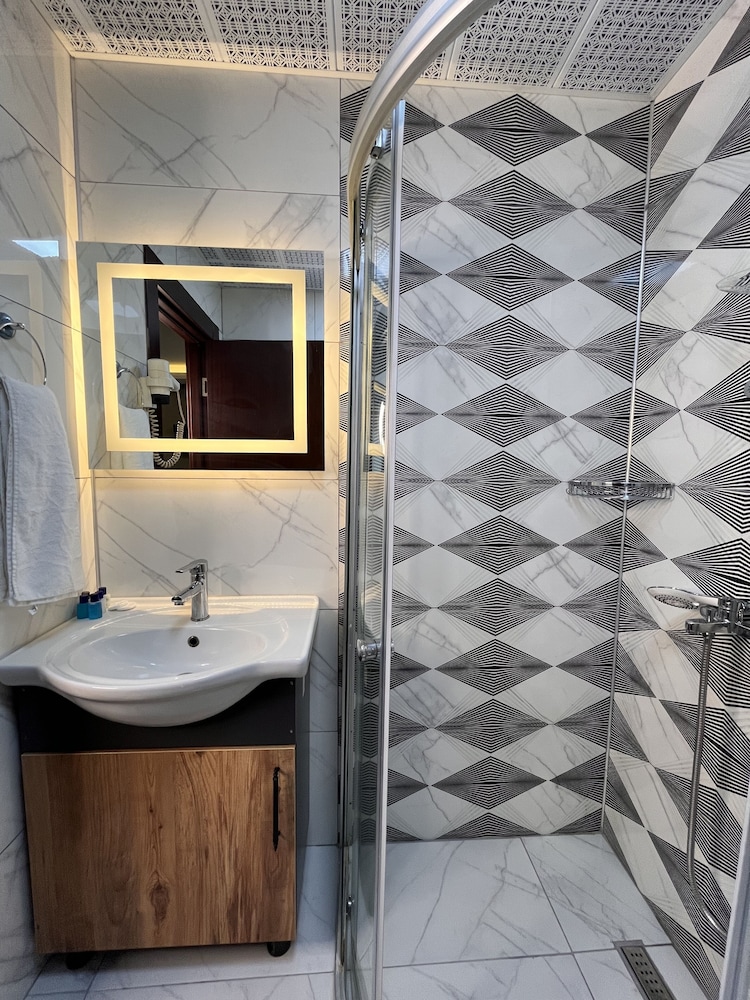 Latifoglu Otel - Image 42