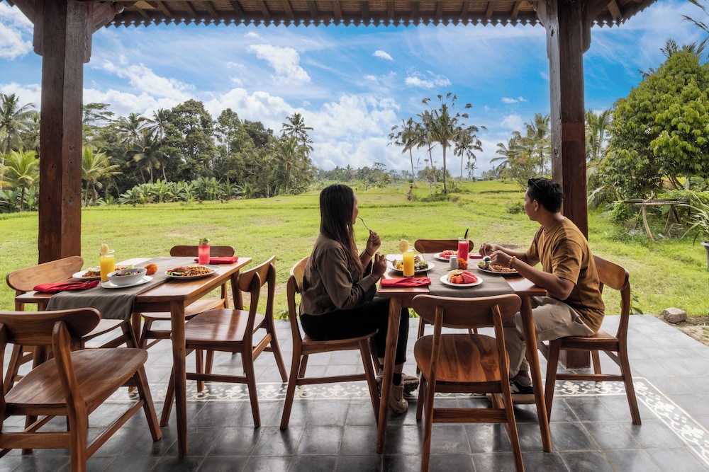 Embun Pagi Wooden Private Villas Ubud