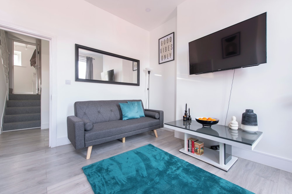 Apartment - Stay 6 - Parking - Petsok - Stratford