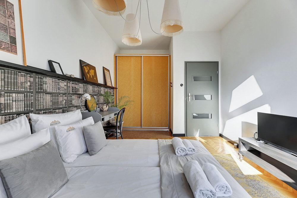 Old Town Ogarna Baltus by Downtown Apartments