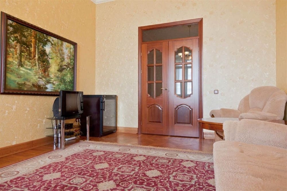 LUXKV Apartment on Kudrinskaya Square