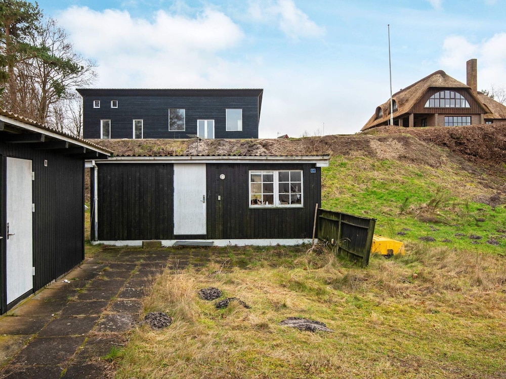 3 Person Holiday Home in Allingabro view 3