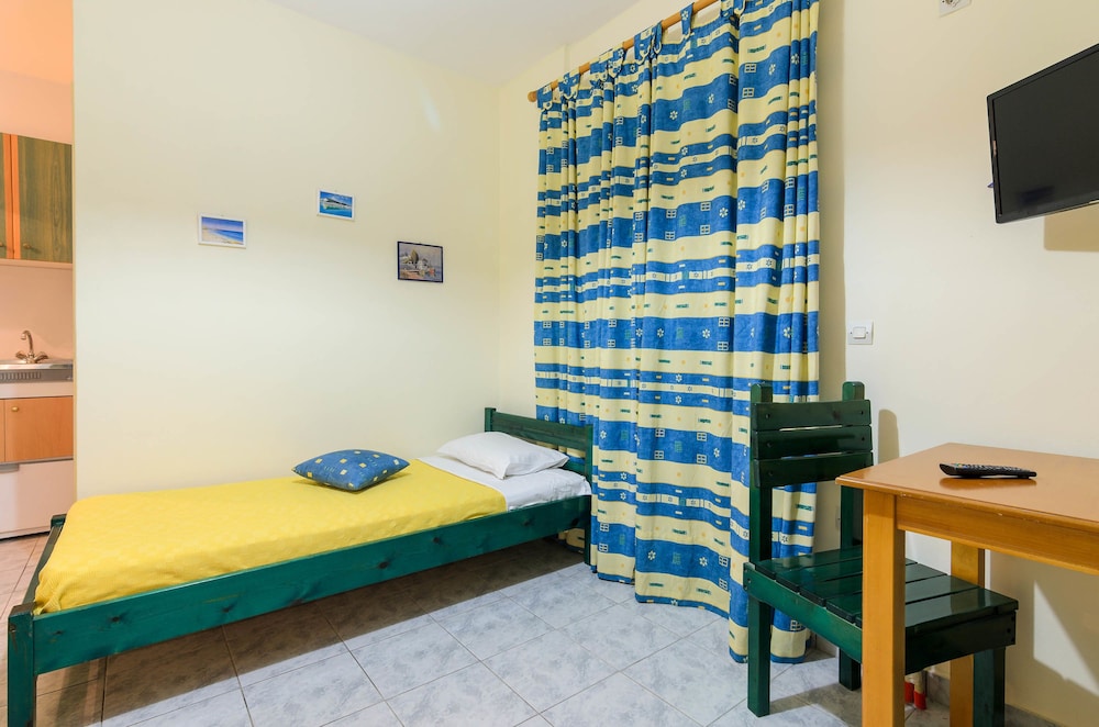 Regina Apartments