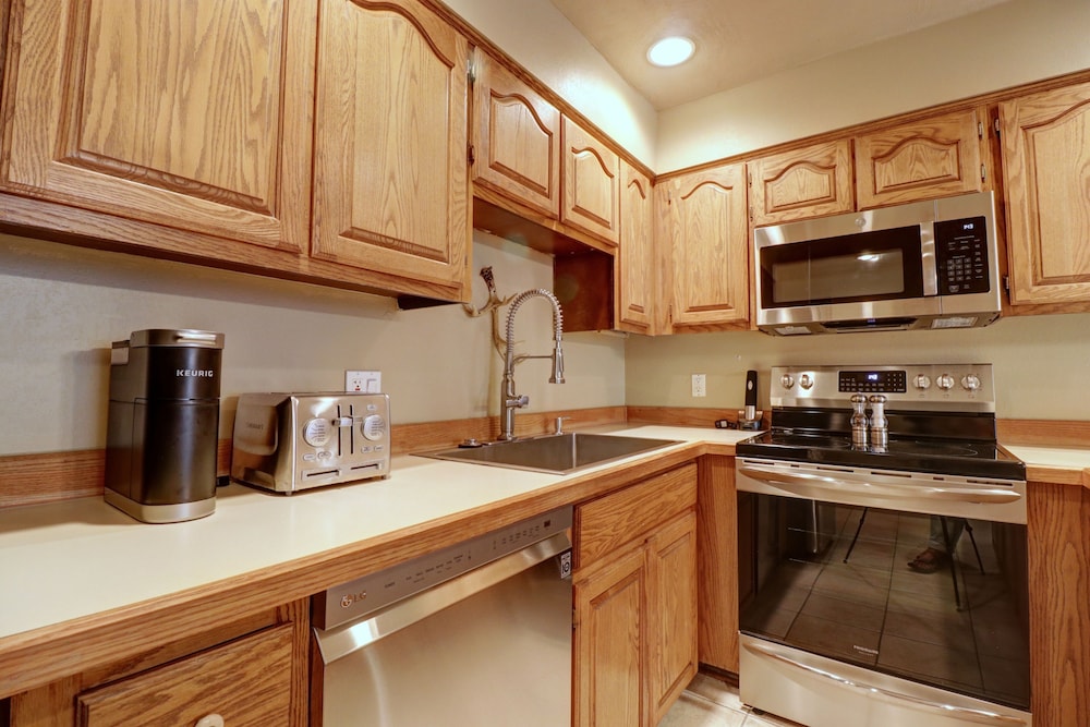 SkyRun Copper Mountain Resort Vacation Lodging