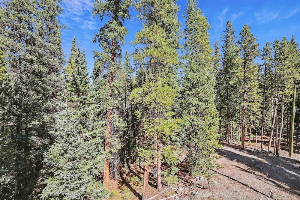 Summit Solitude Estate 3 Bedroom Home