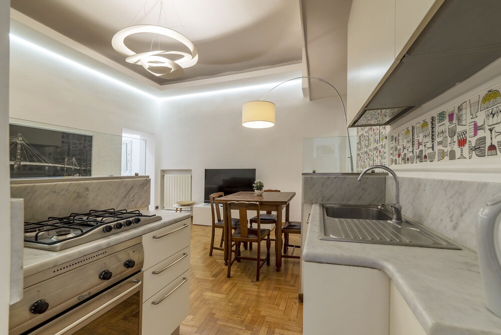 Piazza San Cosimato & Trastevere Apartment