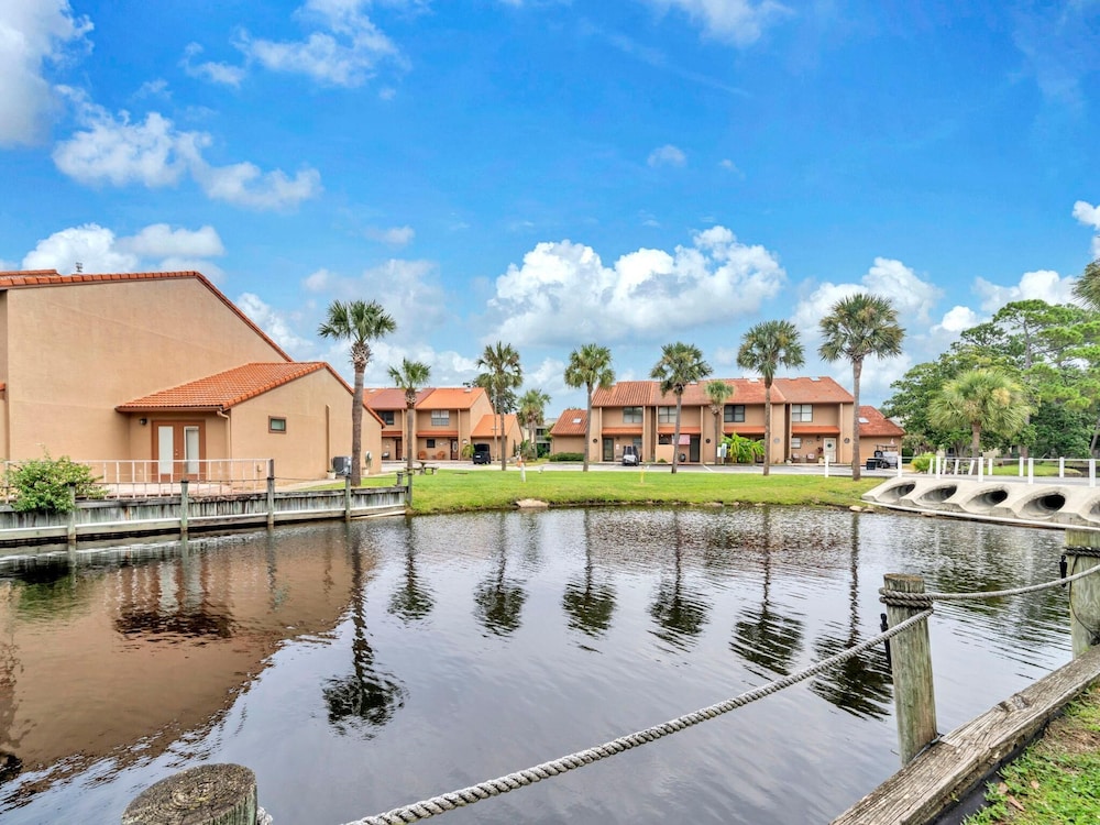 Gulf Highlands 229- St. Katherine Blvd