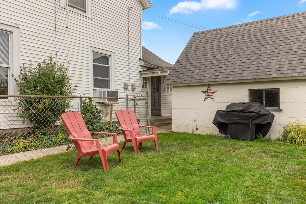 HIstoric 4 BR Near Fulton St