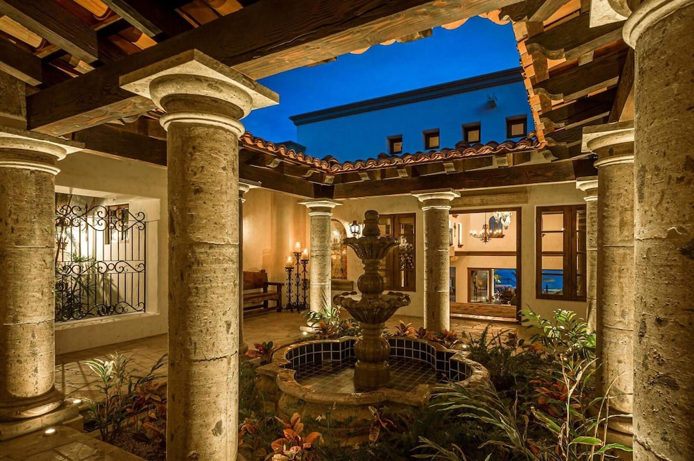 Casa Carreta in Cabo San Lucas