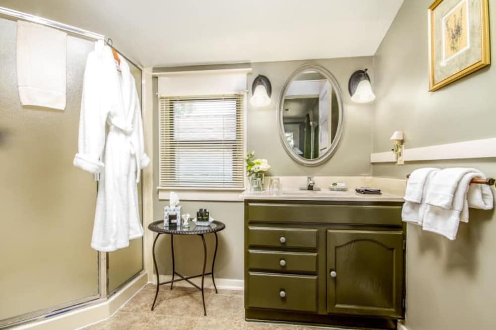 Ashland Vacations - Oak Hill Bed Breakfast - Property Image 19