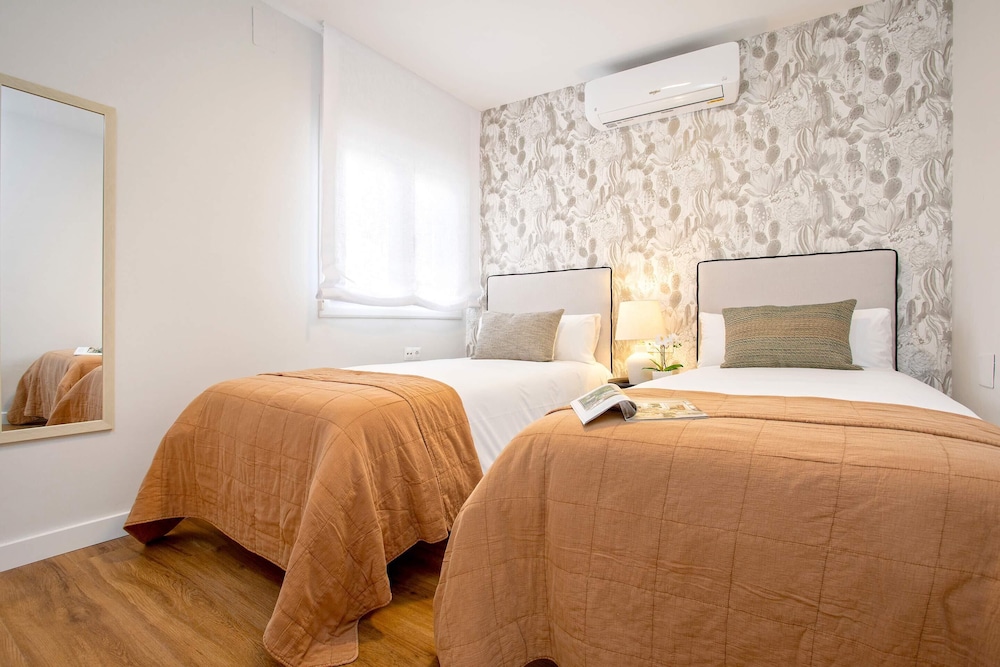 Cozy Apartament in Malaga. Larios III