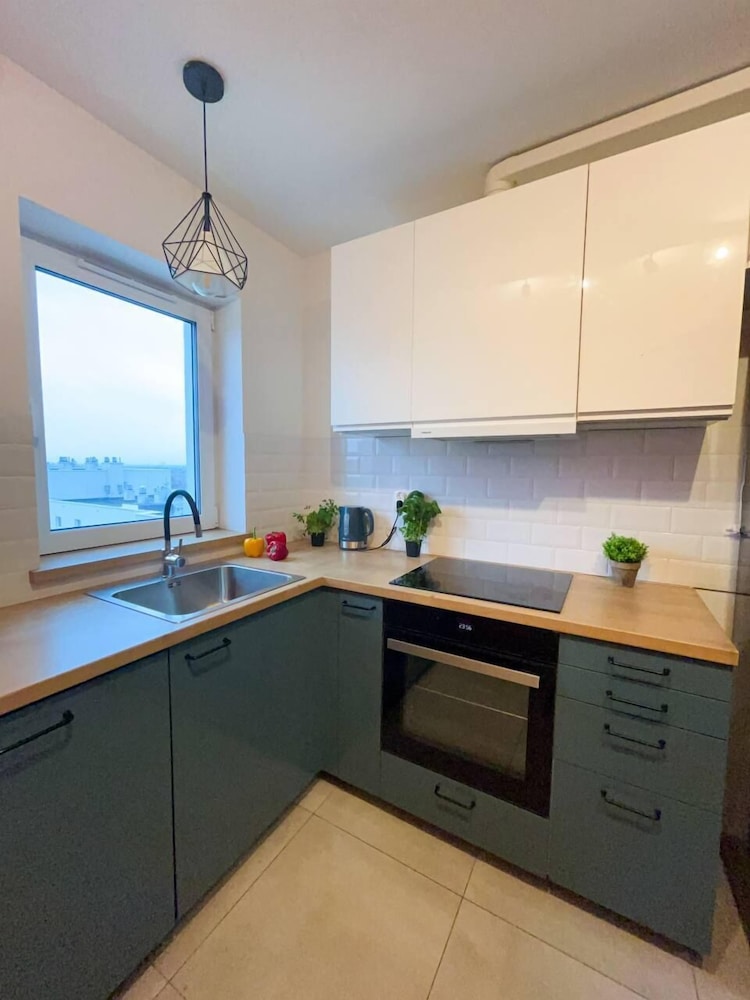 Lumina modern 3-rooms family apart