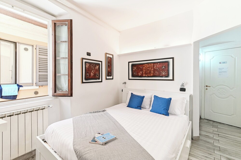 Chic apt near Duomo di Como