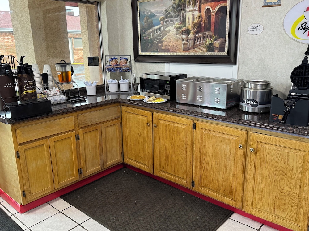 Red River Inn