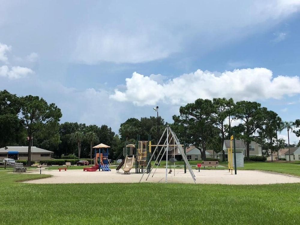 3648 Orlando Vacational Apartment 2nd floor, Lake view