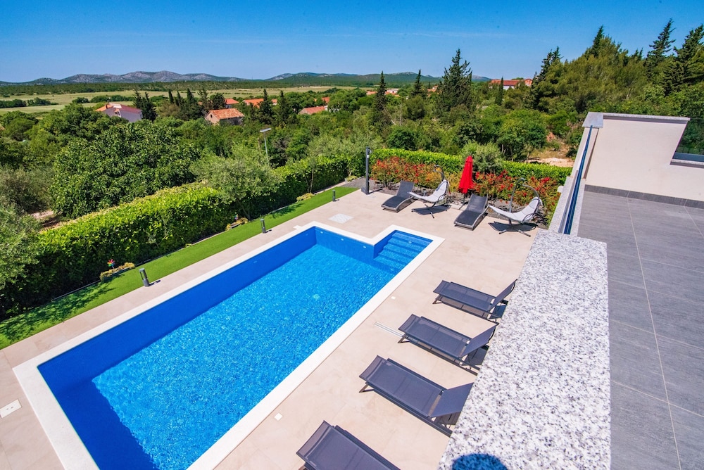 Villa Bura Zadarvillas