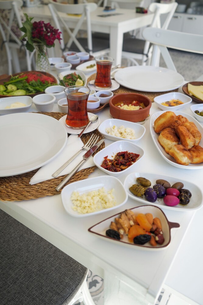 Müzeyyen Hanım Konağı Alaçatı - Image 29