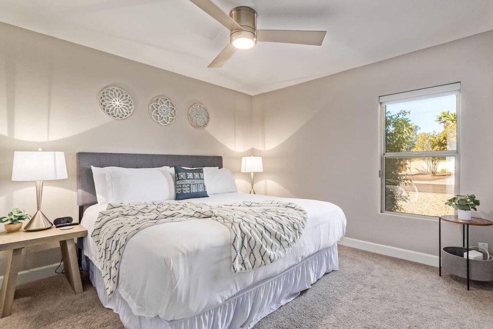 Citrus Grove Heated Pool Putt Grn Gameroom