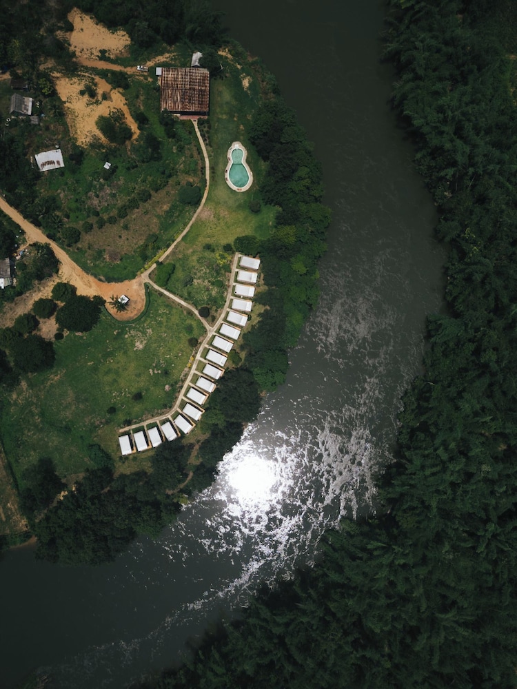Chong Khaep Aingkwai Resort