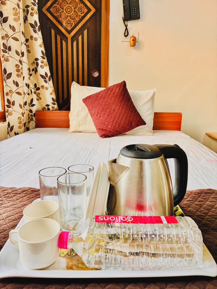 Shivanya guest house