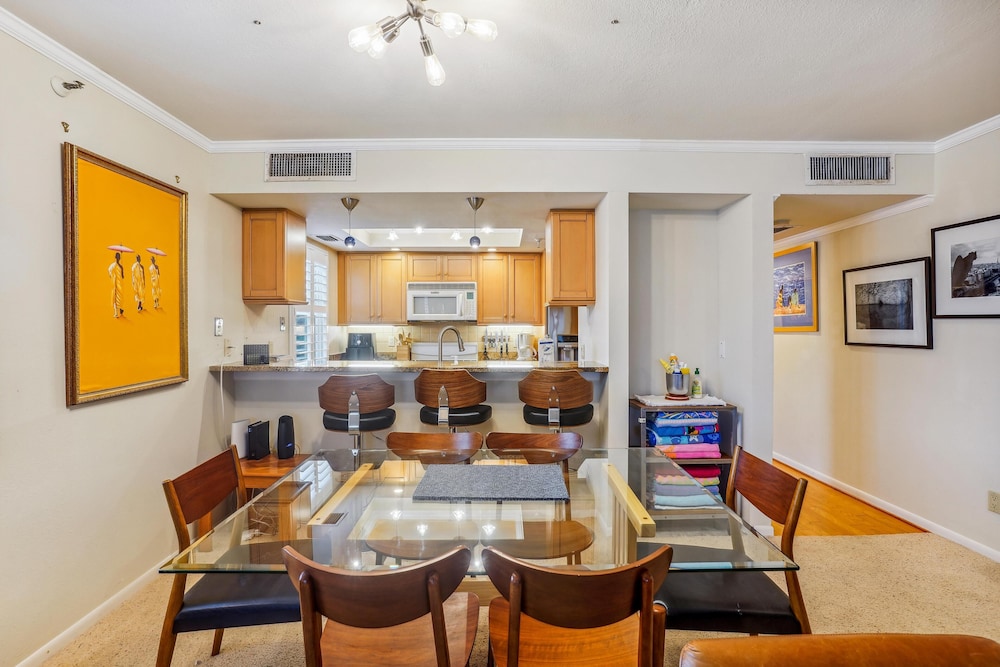 Pelican Pointe 3B