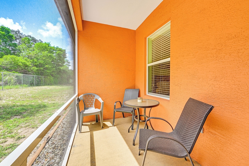 Pet-friendly Gem w/ Yard & Pool Access in Sebring
