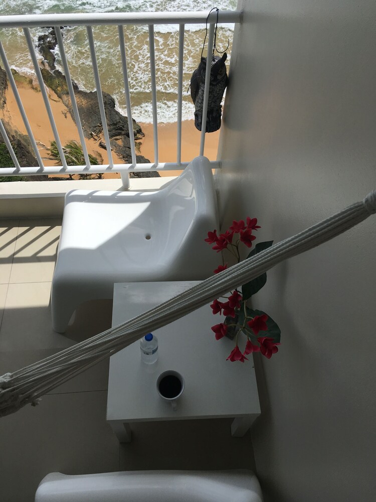 Ocean View Gorgeous 1 Bedroom Apt