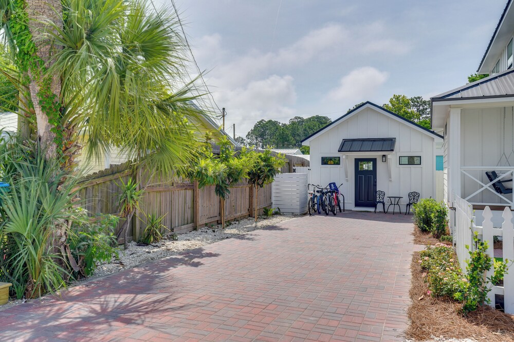 Walk to Laguna Beach: Modern Studio in Pcb!