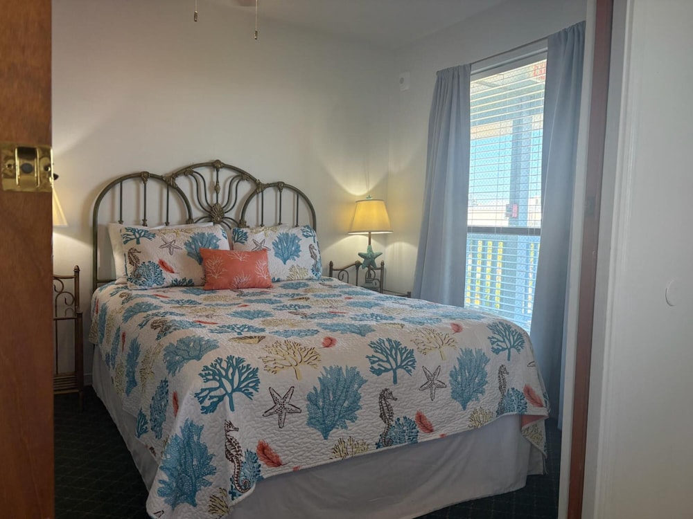 The Cove B 206